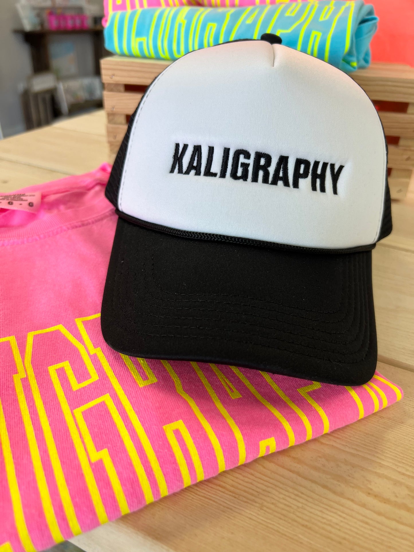 Black on black Logo Trucker Hat